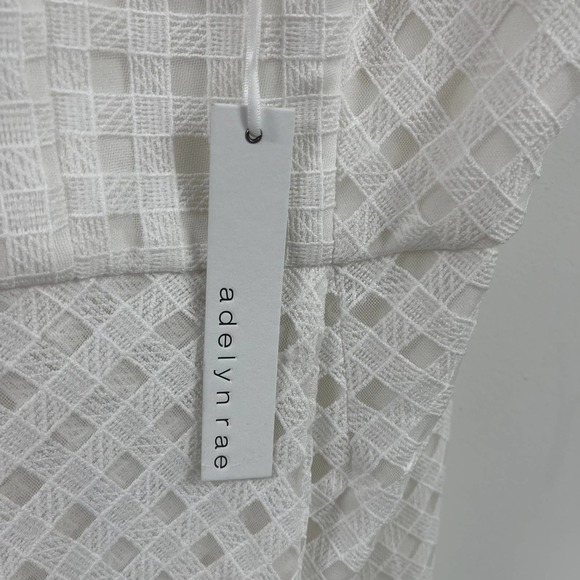 NWT Adelyn Rae Sleeveless White Mini Dress with Lattice Overlay Medium - Picture 6 of 9